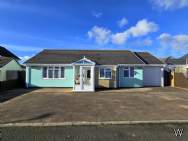 Main Photo of a 3 bedroom  Bungalow for sale