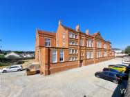 Main Photo of a 3 bedroom  Apartment for sale