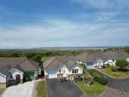 Main Photo of a 3 bedroom  Detached House for sale