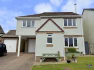 Main Photo of a 4 bedroom  Detached House for sale
