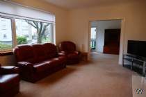 Main Photo of a 2 bedroom  Flat to rent