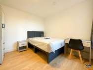 Main Photo of a 1 bedroom  House Share to rent