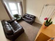 Main Photo of a 7 bedroom  Terraced House to rent