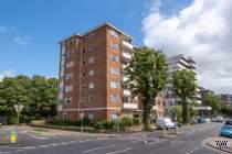 Main Photo of a 1 bedroom  Flat to rent