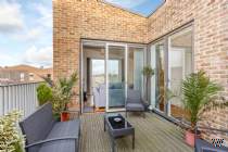 Main Photo of a 2 bedroom  Apartment to rent