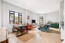Main Photo of a 1 bedroom  Apartment for sale