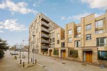 Main Photo of a 1 bedroom  Apartment for sale