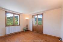 Main Photo of a 7 bedroom  House for sale