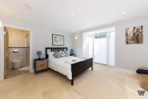 Main Photo of a 1 bedroom  Studio to rent