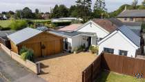 Main Photo of a 2 bedroom  Link Detached House for sale