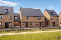 Main Photo of a 3 bedroom  Semi Detached House to rent