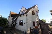 Main Photo of a 3 bedroom  Detached House to rent