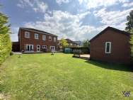 Main Photo of a 4 bedroom  Detached House for sale