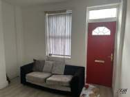 Main Photo of a 2 bedroom  Terraced House to rent